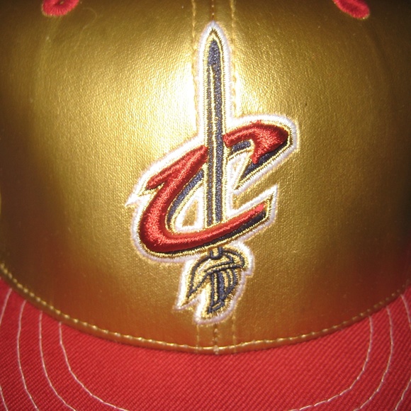 CLEVELAND CAVALIERS 2007 Adidas Superstar Cap - Picture 2 of 10